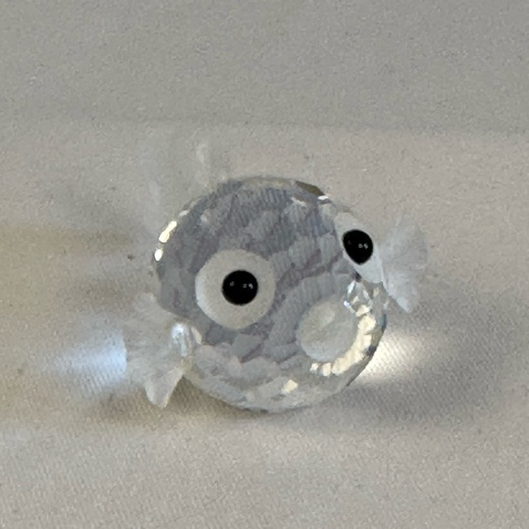Swarovski Crystal Figurines Blowfish Retired- set of three . - Picture 11 of 16
